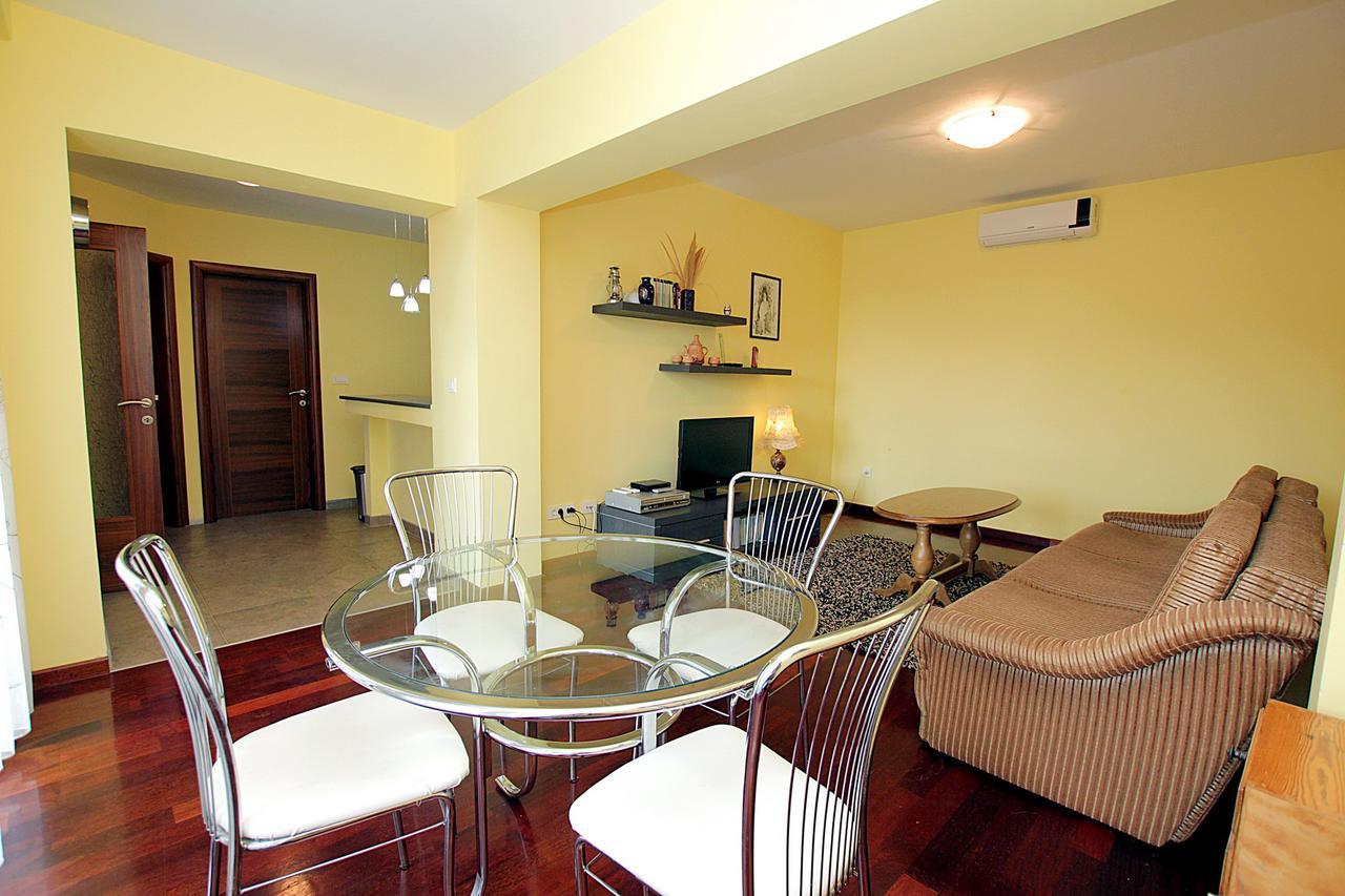 The View Apartment 3 Petrovac Exterior foto